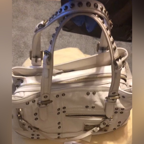 **BDAY MONTH SALE**Louis Vuitton Vintage Rivete cream handbag - Picture 3 of 17